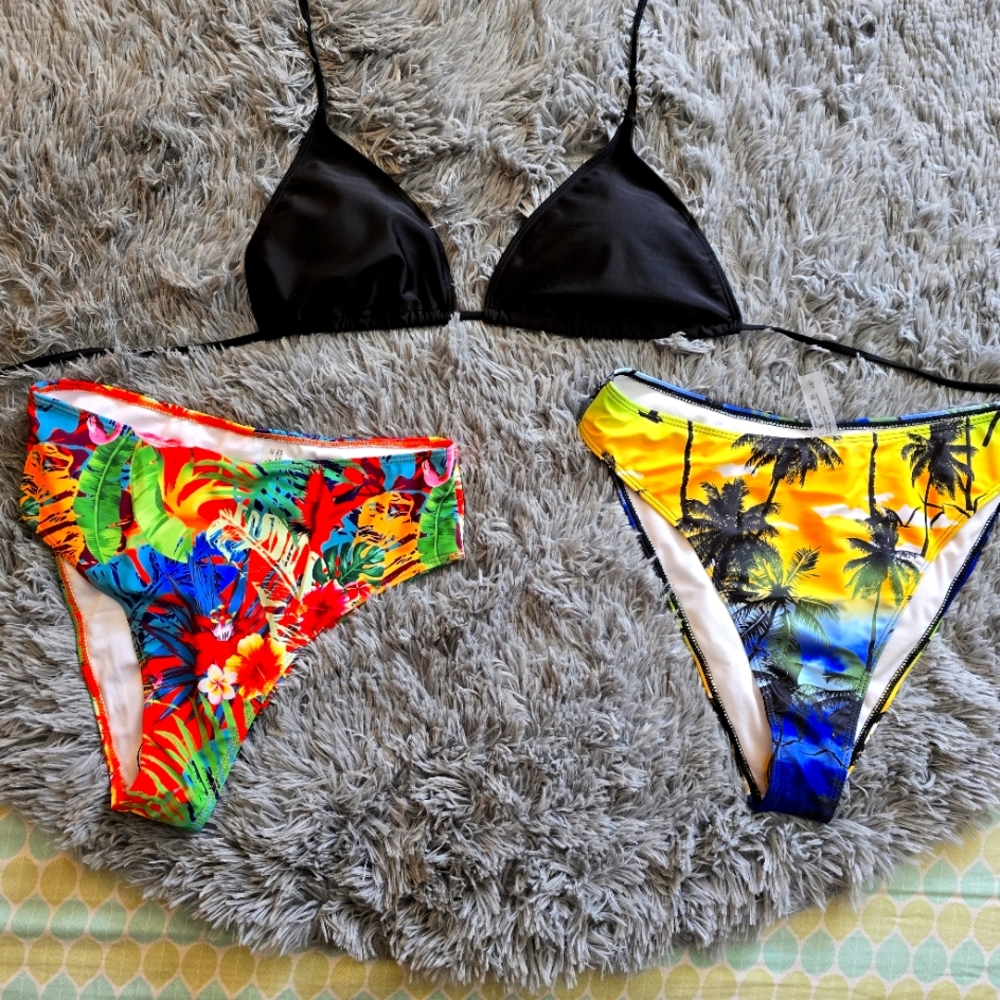 Two pair bikini bottoms, 1 bikini top